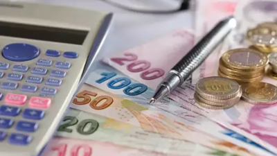 Emekli maaşlarına yapılan zam sonrası bankalar promosyon yarışına girdi, toplam
