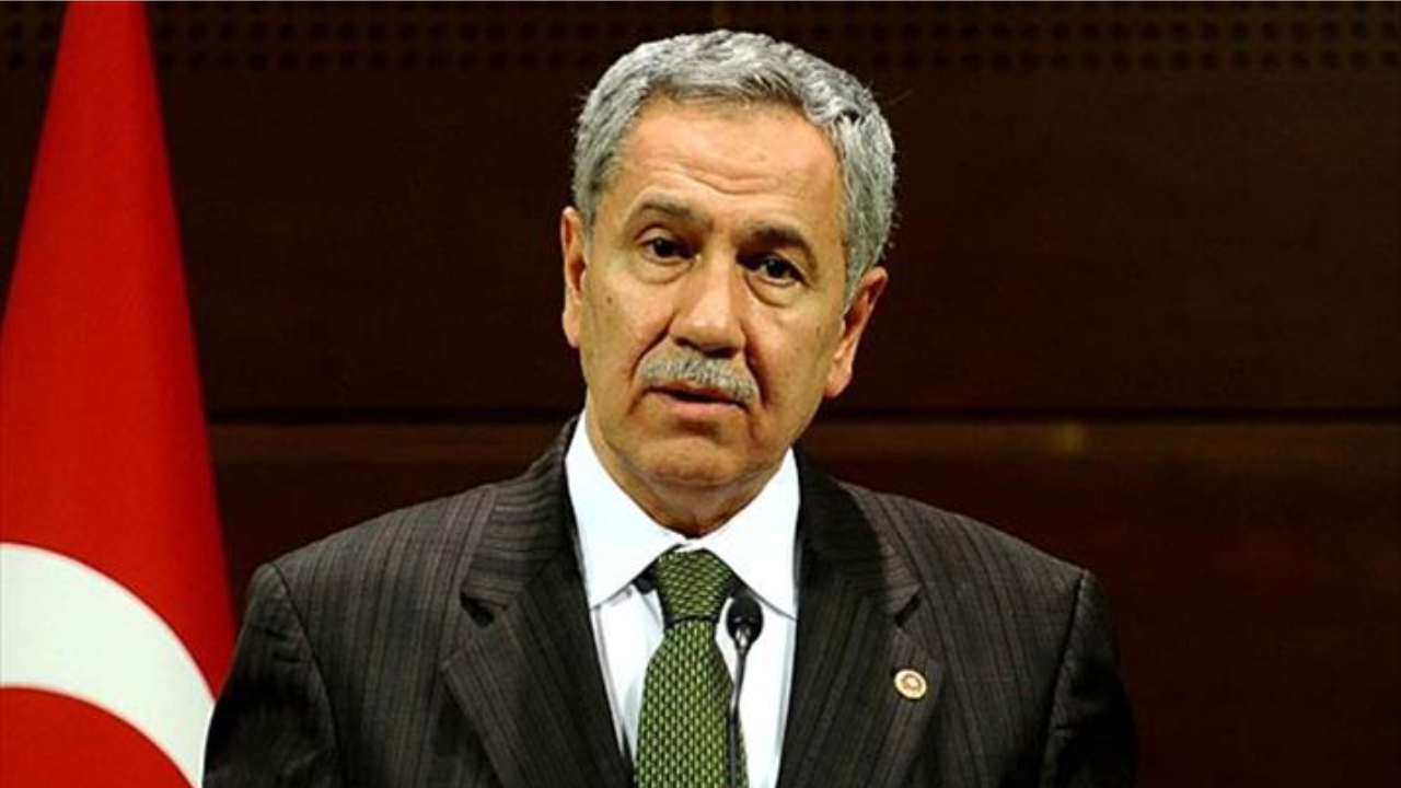 Eski TBMM Başkanı ve AK Parti kurucularından Bülent Arınç, Sözcü