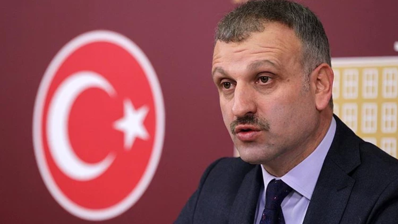Cumhurbaşkanı Başdanışmanı Oktay Saral, 17 yaşındaki Atlas Çağlayan’ın öldürülmesine tepki