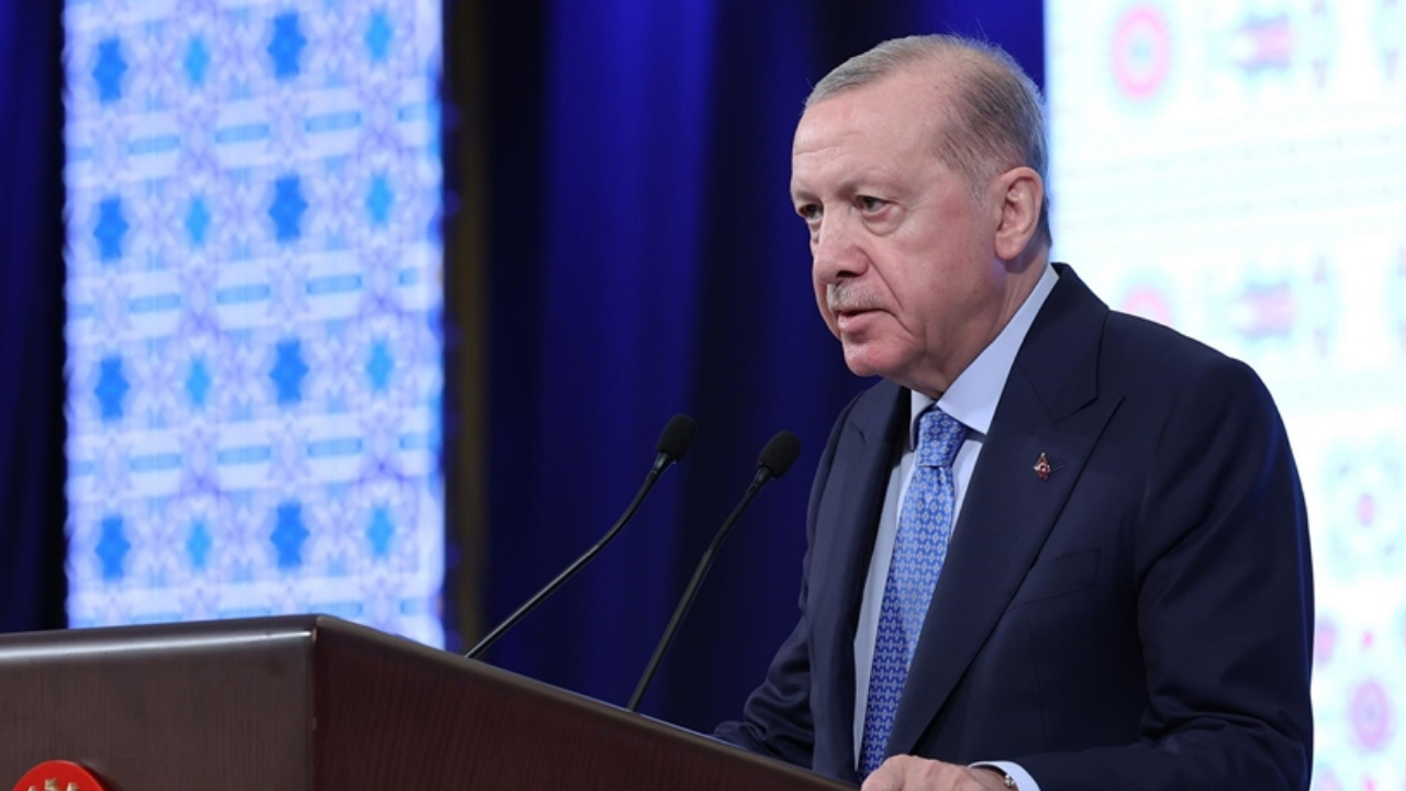 Cumhurbaşkanı Recep Tayyip Erdoğan, 2026 yılında enflasyonun tek haneye indirilmesinin