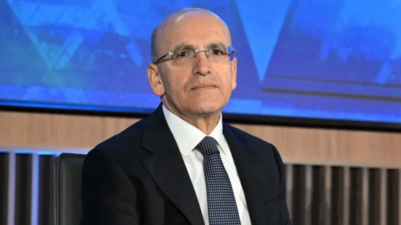 Hazine ve Maliye Bakanı Mehmet Şimşek, 2025’te turizm gelirlerinin yüzde