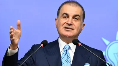 AK Parti Sözcüsü Ömer Çelik, Adana’daki sel görüntülerine tepki göstererek