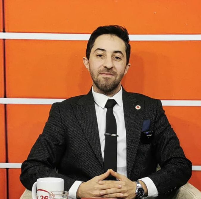 Kamu diplomasisi, devletlerin yabancı halkları etkileme ve kendi ulusal çıkarları