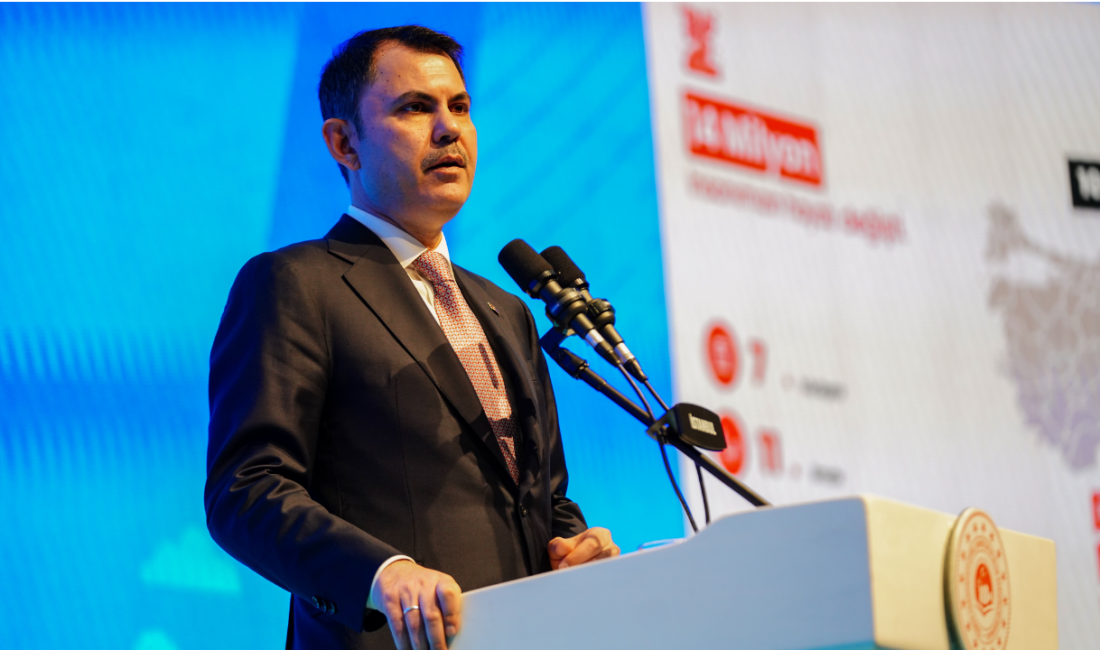 Bakan Murat Kurum, deprem sonrası yürütülen Asrın İnşa Seferberliği kapsamında