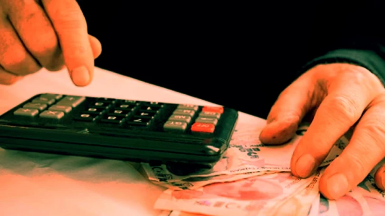 Emeklilik sisteminde sürdürülebilirlik ve gelir adaleti tartışmaları yeniden gündeme geldi.