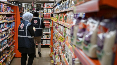 Ticaret Bakanlığı, Ramazan ayında temel gıda fiyatlarının korunacağını, indirimlerin artırılacağını