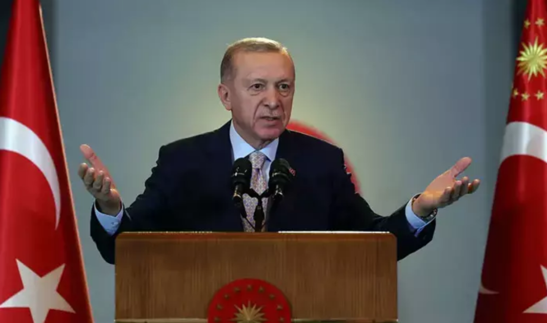 Cumhurbaşkanlığı Külliyesi’nde düzenlenen “Valiler Buluşması”nda konuşan Erdoğan, devlet-millet bağının güçlendirilmesi,