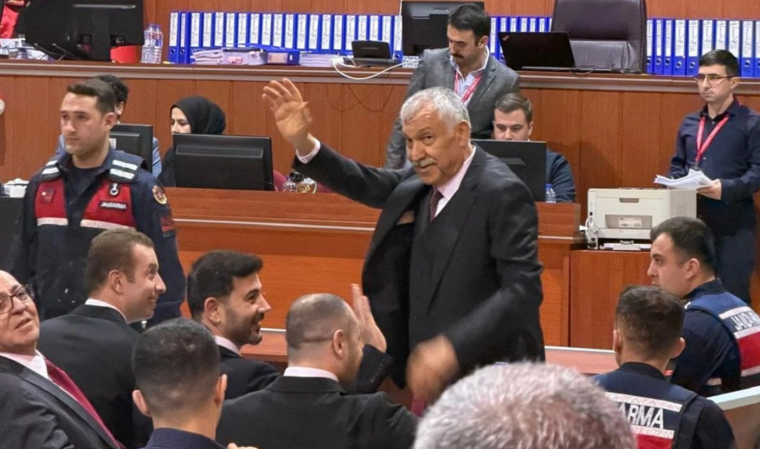 Aziz İhsan Aktaş suç örgütü davasında, görevden uzaklaştırılan Adana Büyükşehir