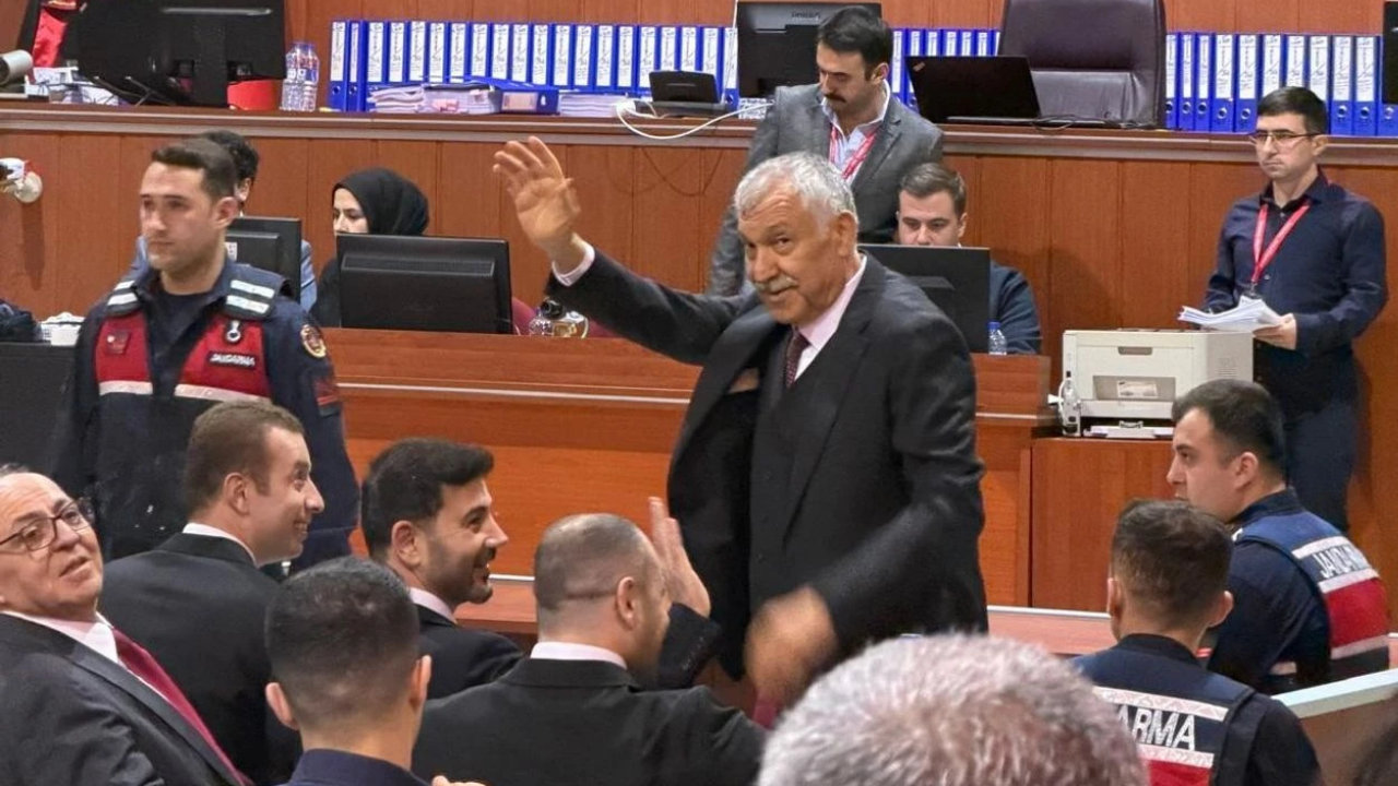 Aziz İhsan Aktaş suç örgütü davasında, görevden uzaklaştırılan Adana Büyükşehir