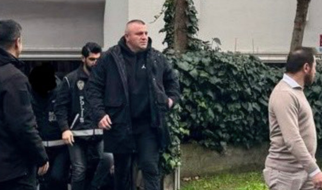 Silivri’de tutuklu bulunan İBB Başkanı Ekrem İmamoğlu’nun koruması Bektaş Kamburoğlu,
