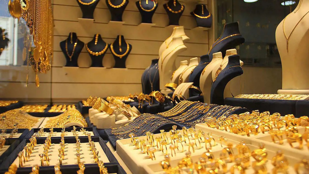 ABD ve İsrail'in İran'a yönelik hava saldırılarını artırması ve yükselen