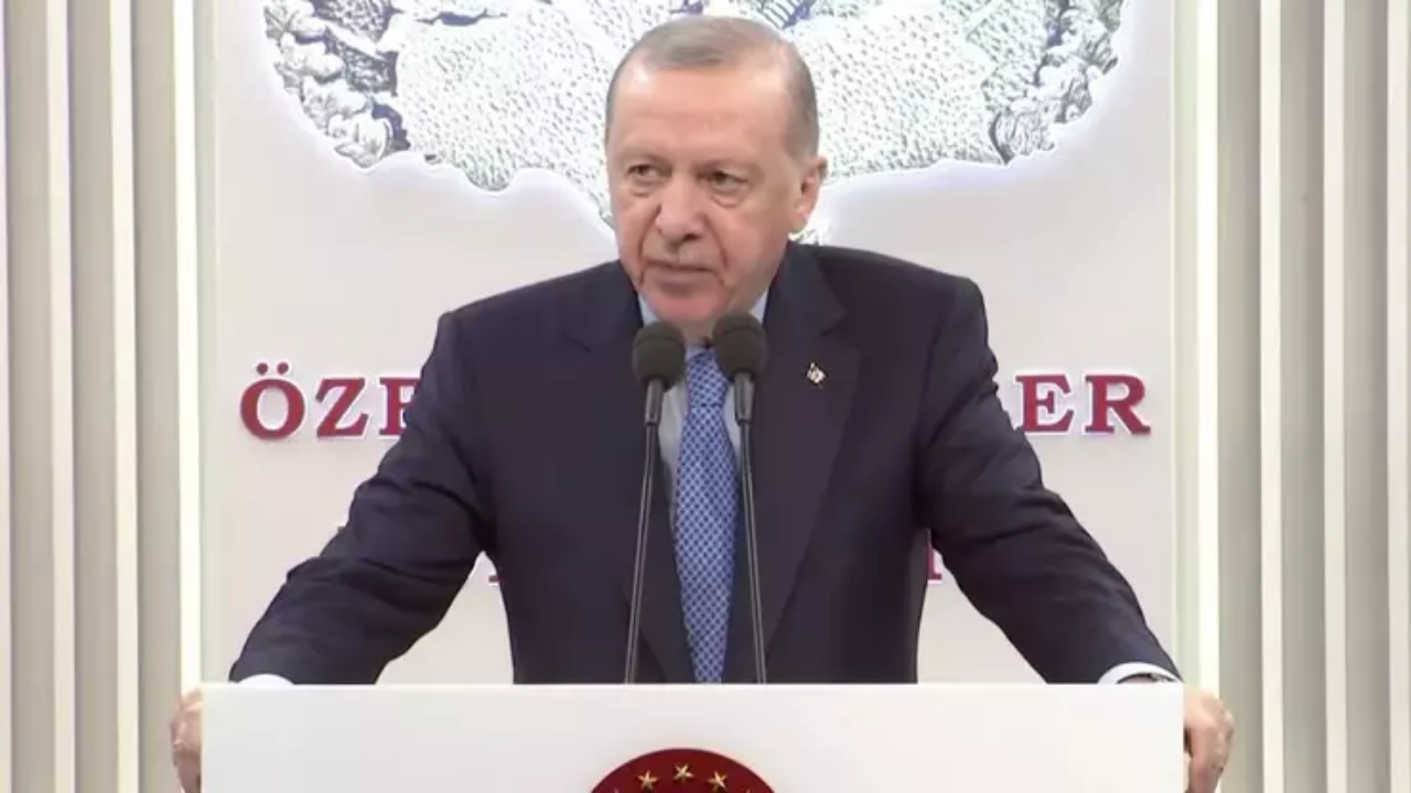 Cumhurbaşkanı Recep Tayyip Erdoğan, Özel Harekat Komutanlığı'nda Mehmetçikle iftar programı