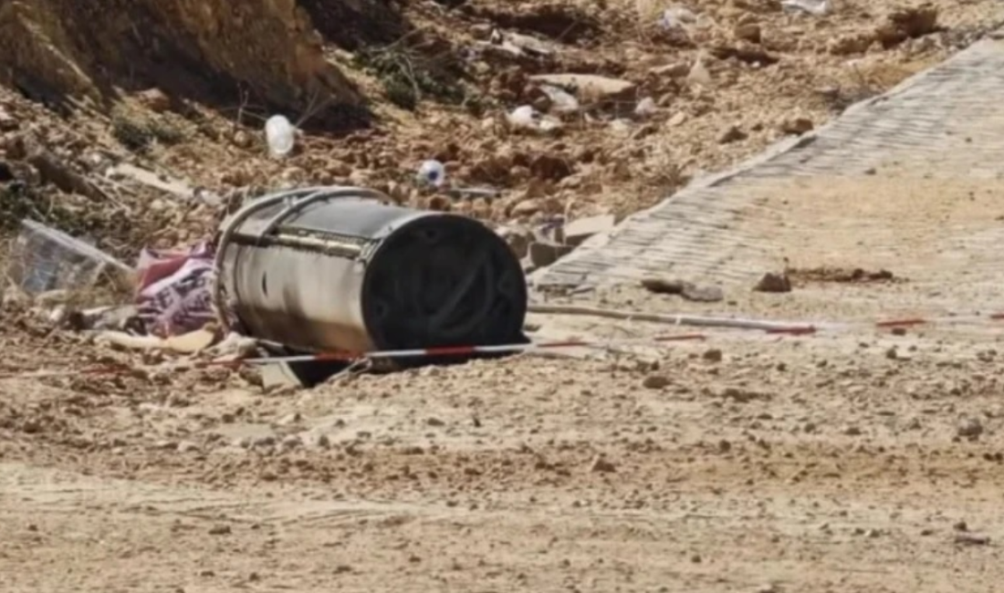 İran'dan ateşlenen balistik füze Türk hava sahasında NATO tarafından düşürüldü.