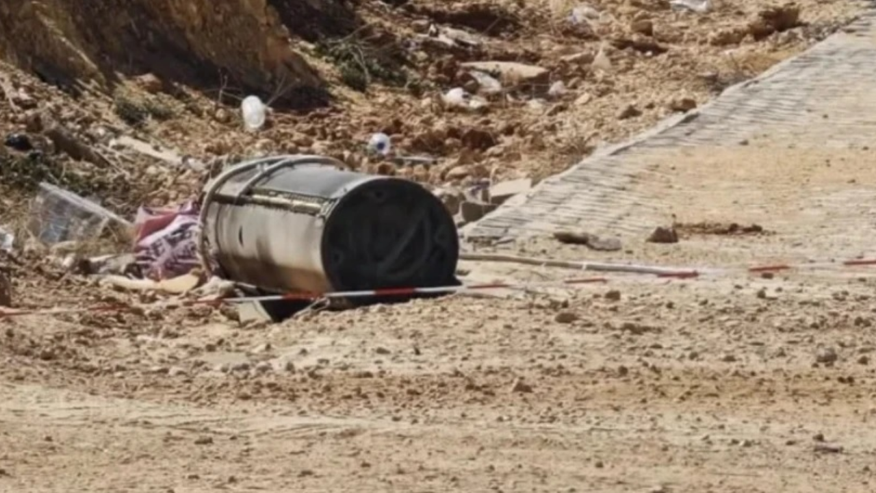 İran'dan ateşlenen balistik füze Türk hava sahasında NATO tarafından düşürüldü.