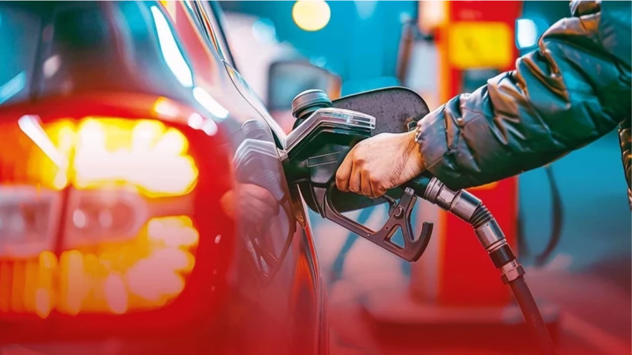 ABD ve İsrail'in İran'a yönelik saldırılarının ardından Hürmüz Boğazı'nın kapanmasıyla