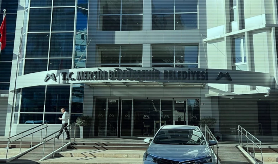 Mersin Büyükşehir Belediyesi'ne yönelik rüşvet ve ihaleye fesat karıştırma soruşturması