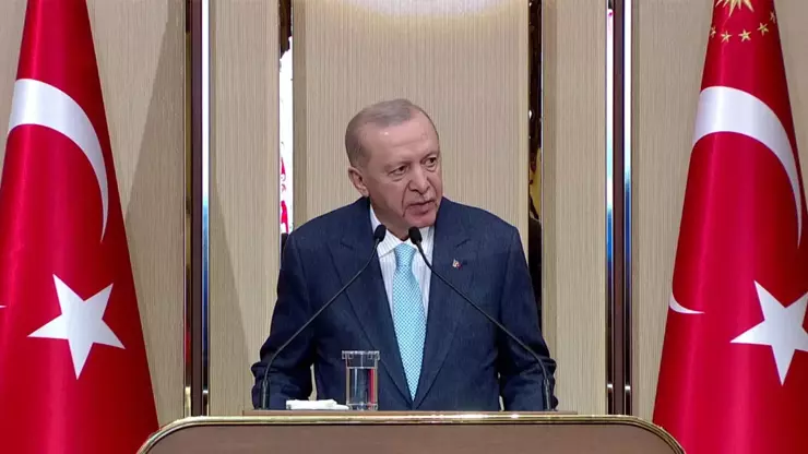Cumhurbaşkanı Recep Tayyip Erdoğan, Beştepe'de düzenlenen "Eğitim Ailesi ile İftar