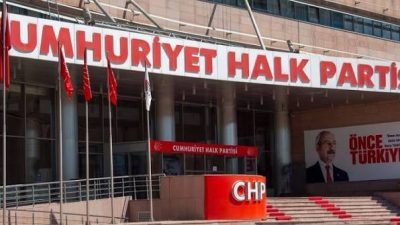 Özgür Özel liderliğindeki yeni parti oluşumu, kritik bir viraja dönüyor.