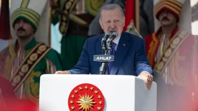 Cumhurbaşkanı Recep Tayyip Erdoğan, Malazgirt Zaferi’nin 955’inci yıl dönümü etkinlikleri