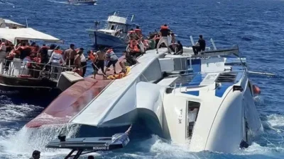 Kuzey Kıbrıs’ta Taşucu-Girne seferini yapan yolcu feribotunun alabora olmasının ardından