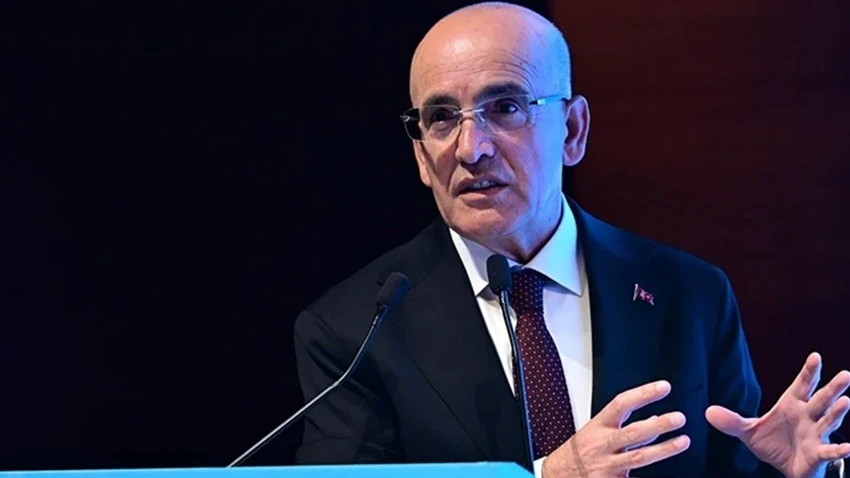 Hazine ve Maliye Bakanı Mehmet Şimşek, fon piyasasında yaşanan gelişmelere