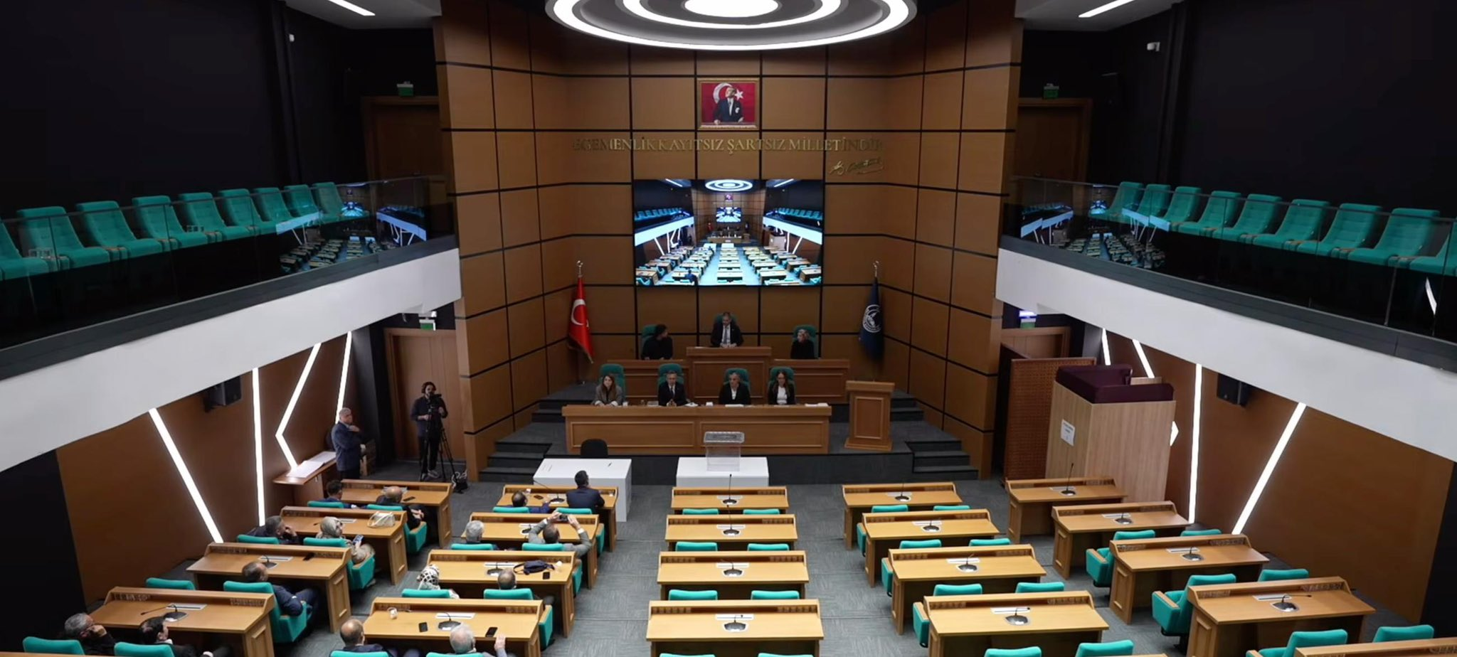 Üsküdar Belediyesi’nde başkan vekili seçimi, CHP ve Yeni Parti’nin meclise