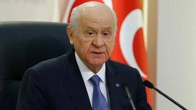MHP Genel Başkanı Devlet Bahçeli, Habertürk Ankara Temsilcisi Nasuhi Güngör'e
