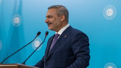 Dışişleri Bakanı Hakan Fidan, Türkiye, Suudi Arabistan ve Pakistan arasındaki